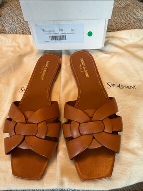 Saint Laurent Tribute flat sandals NEW 38.5